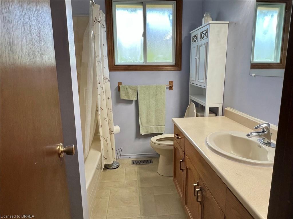 14 Arbor Drive Property Photo 11
