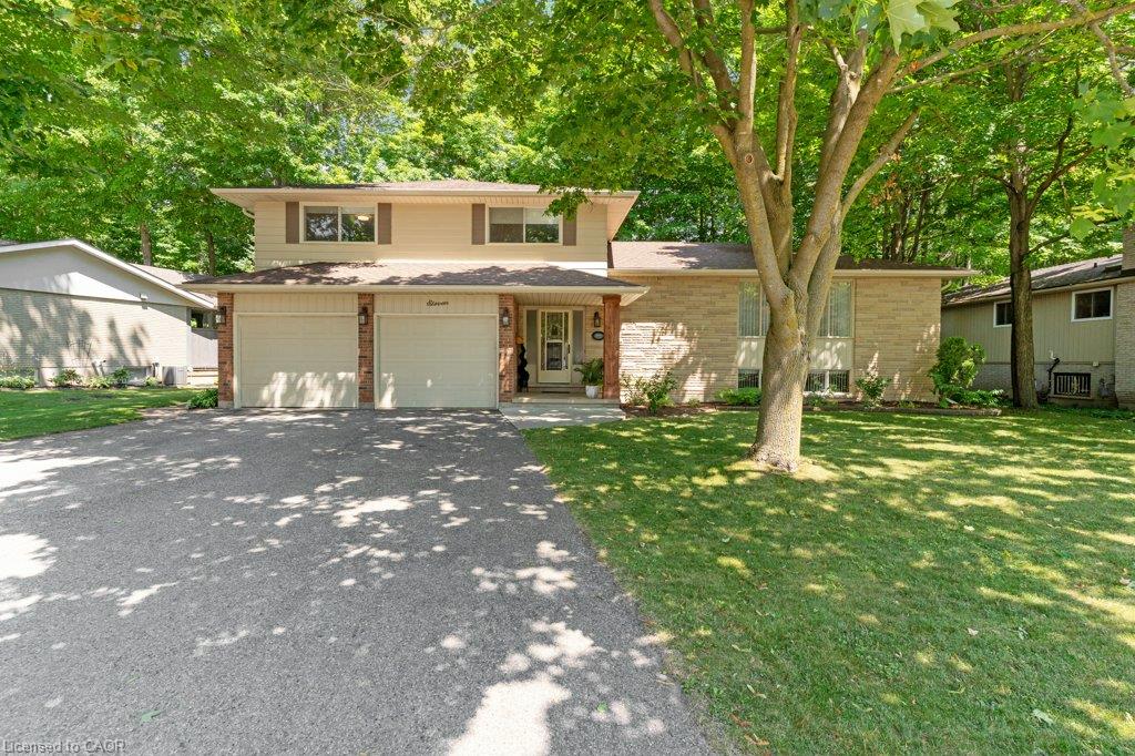 11 Grey Owl Drive Property Photo 1