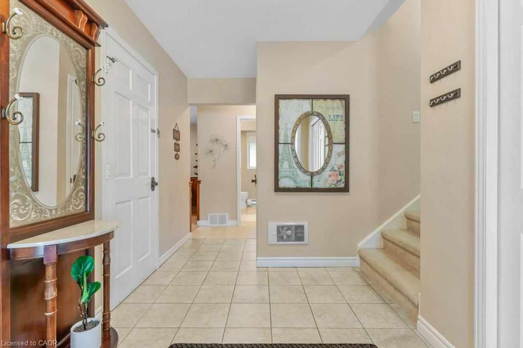11 Grey Owl Drive Property Photo 5