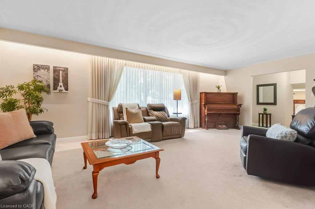 11 Grey Owl Drive Property Photo 19