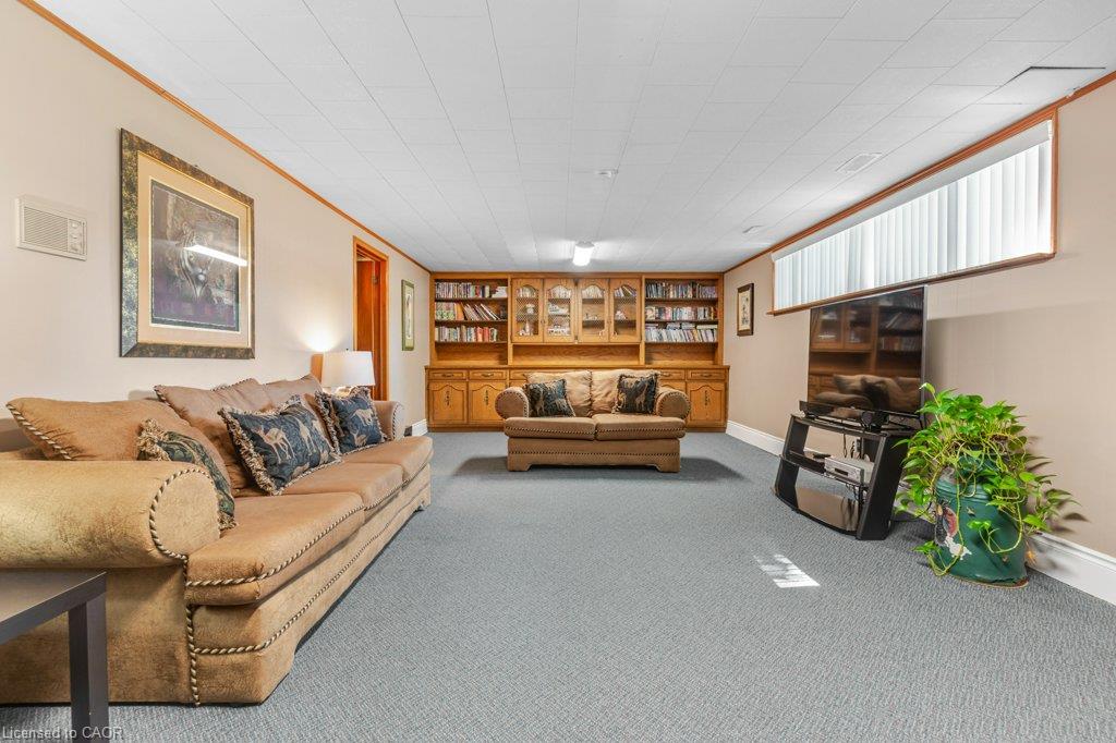 11 Grey Owl Drive Property Photo 32