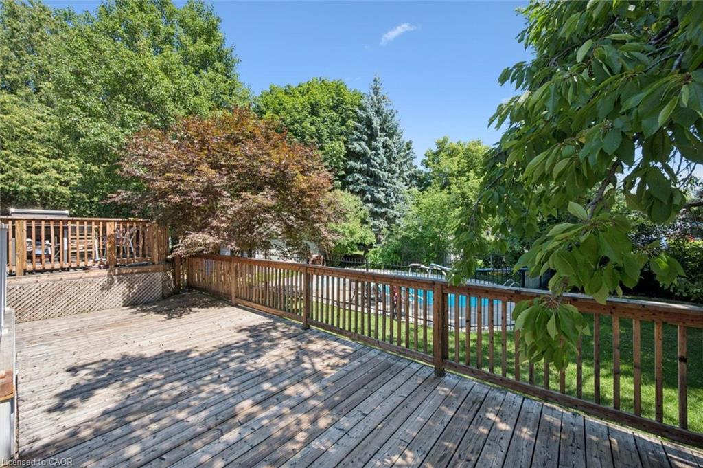 289 Speedvale Avenue E Property Photo 4