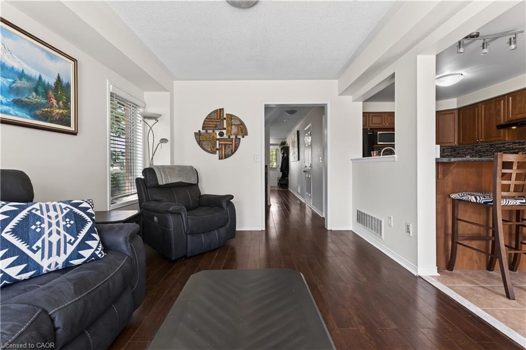 4828 Valera Road Property Photo 8