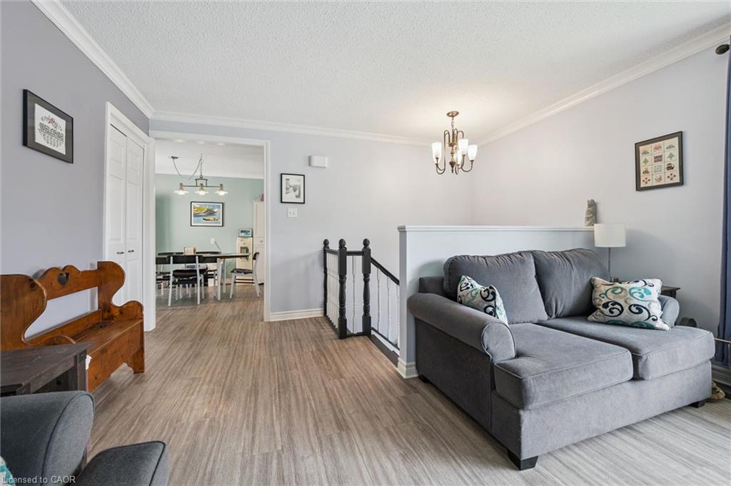 37 Dunsmere Drive Property Photo 12