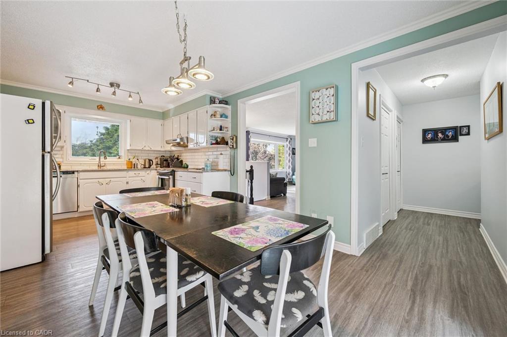 37 Dunsmere Drive Property Photo 17