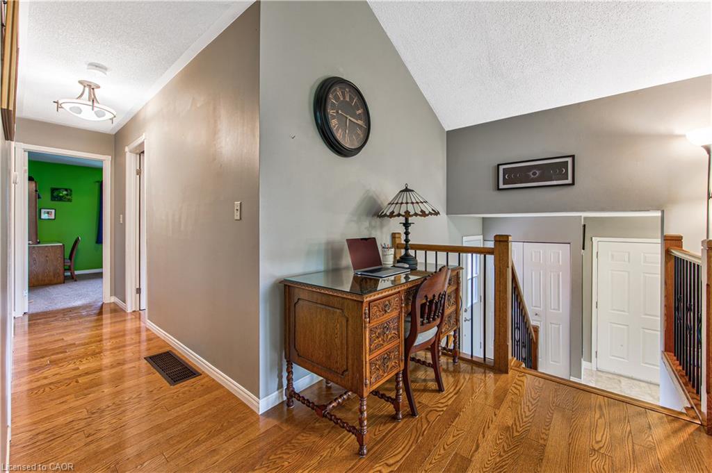 40 Peter Street Property Photo 7