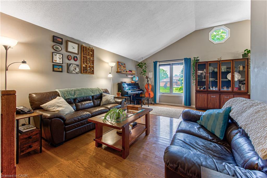 40 Peter Street Property Photo 8