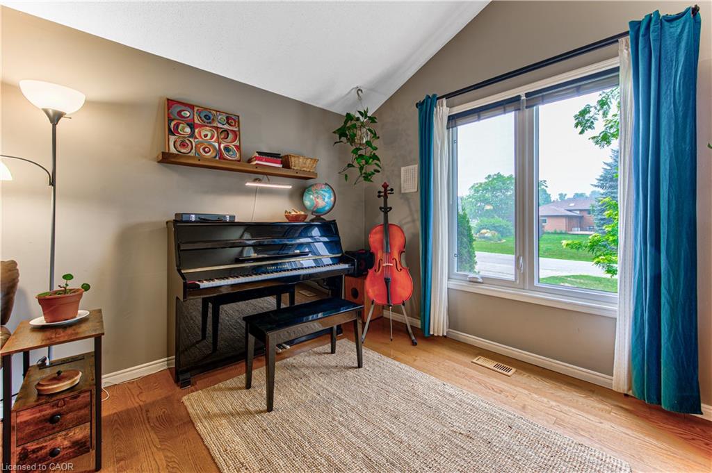 40 Peter Street Property Photo 10