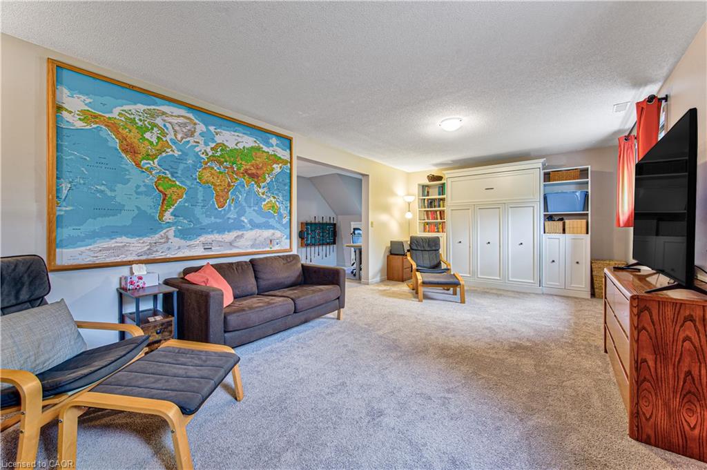 40 Peter Street Property Photo 28