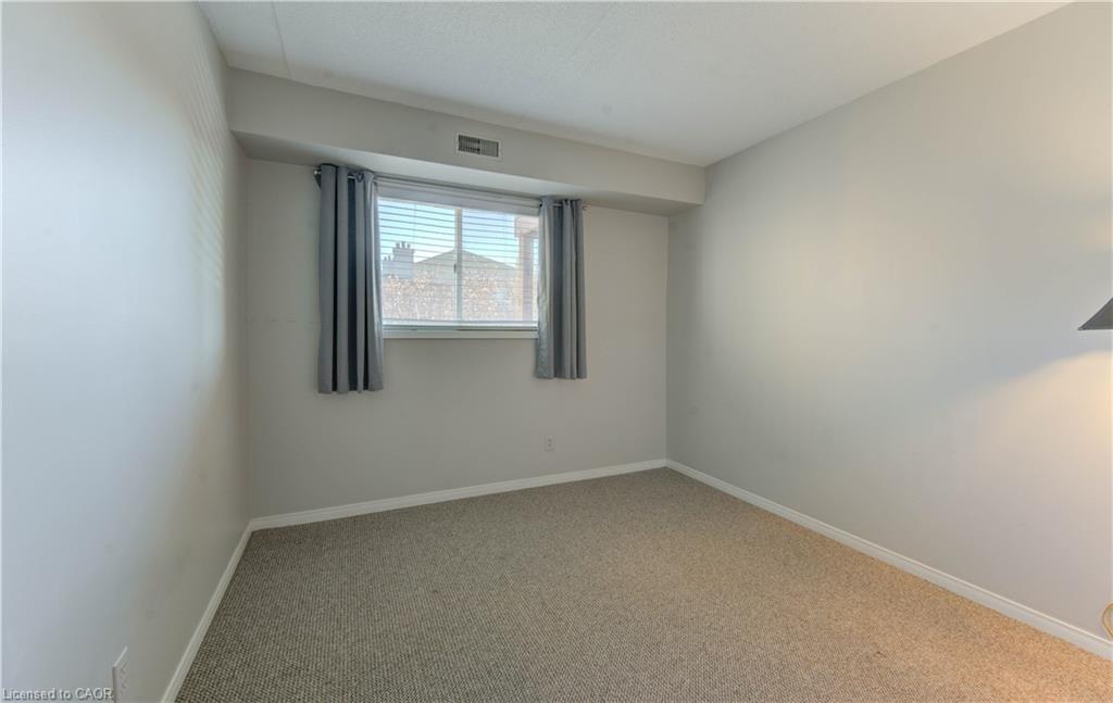 27-3085 Kingsway Drive Property Photo 17