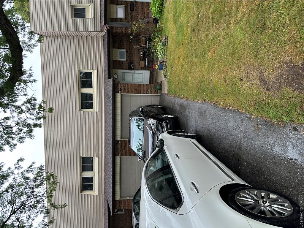 56-30 Regent Avenue Property Photo 2