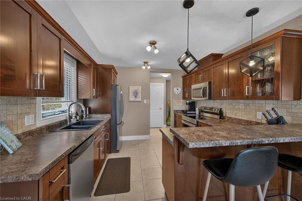 108 Willowdale Crescent Property Photo 10