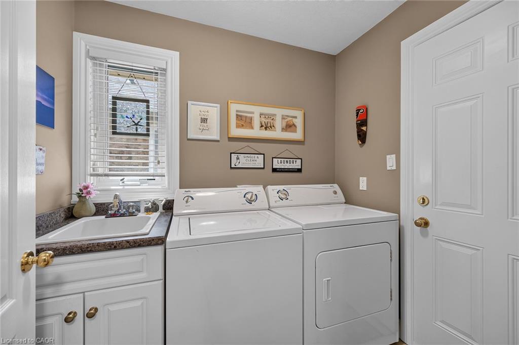 108 Willowdale Crescent Property Photo 19