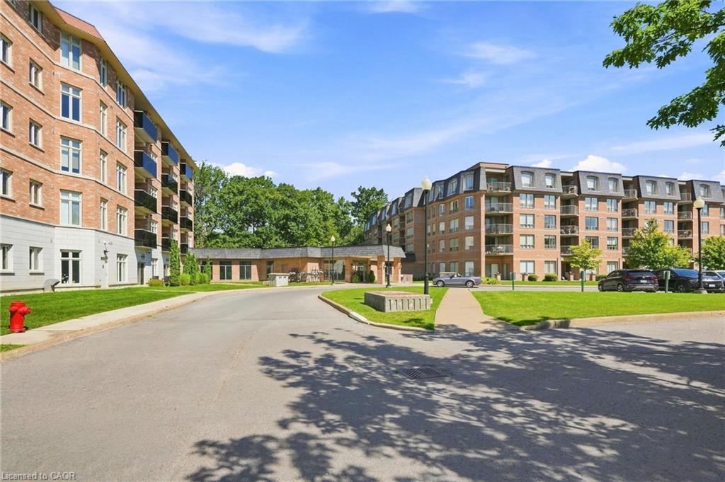 521-8111 Forest Glen Drive Property Photo 3