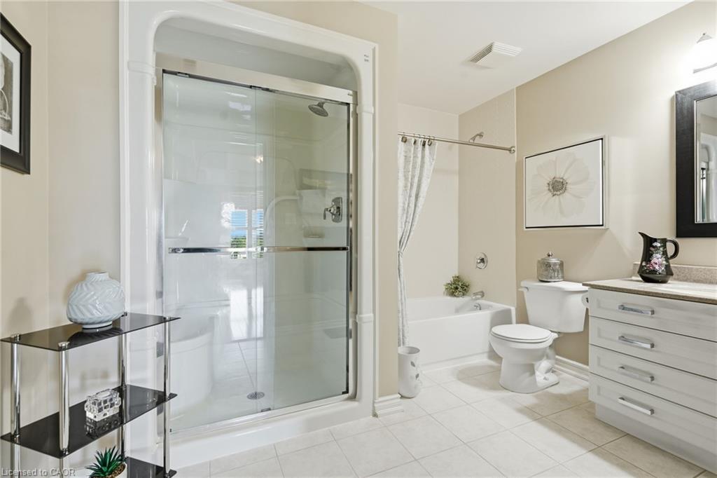 521-8111 Forest Glen Drive Property Photo 18