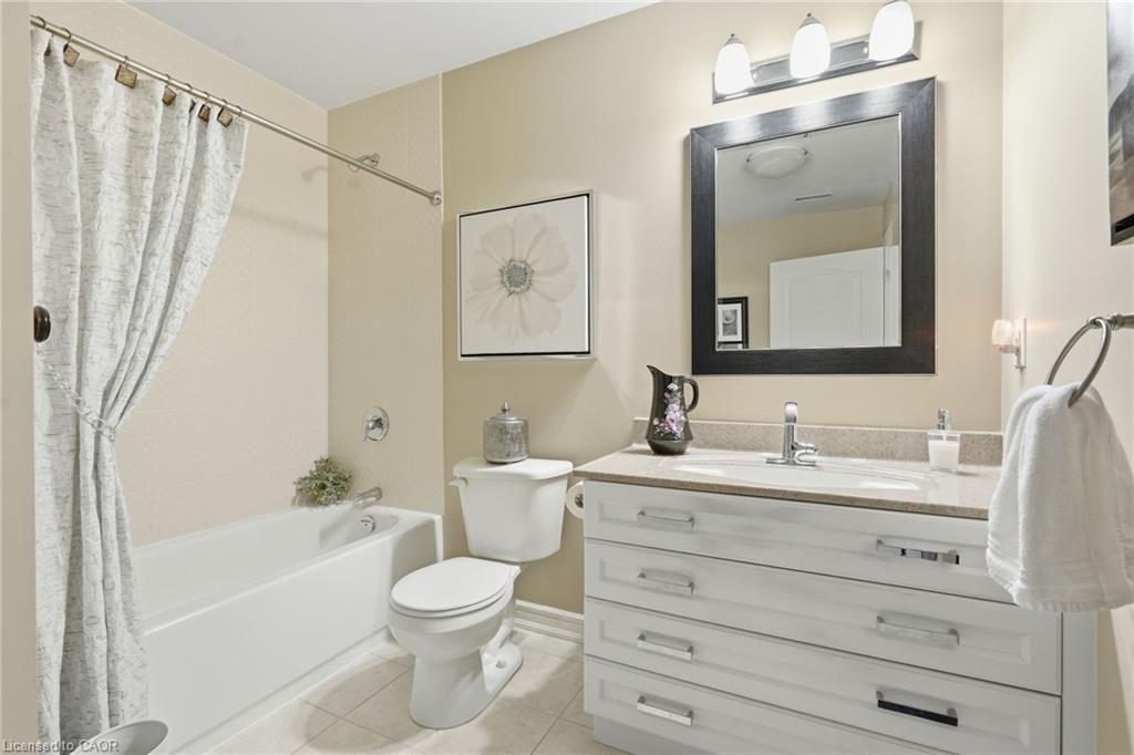 521-8111 Forest Glen Drive Property Photo 19