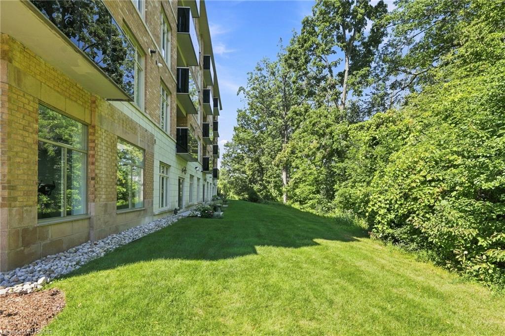 521-8111 Forest Glen Drive Property Photo 28