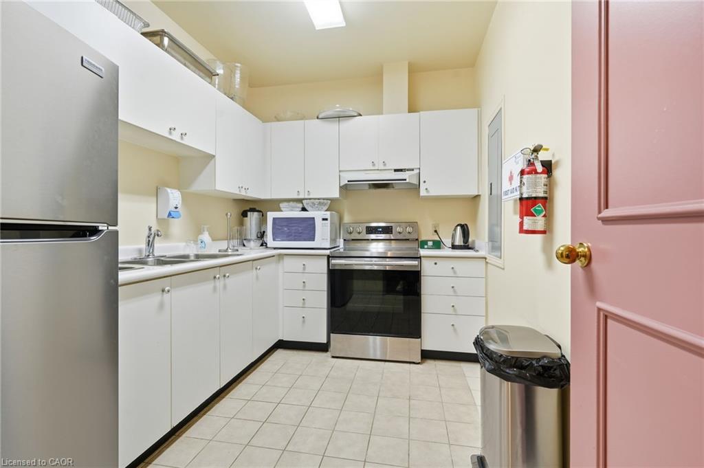521-8111 Forest Glen Drive Property Photo 35