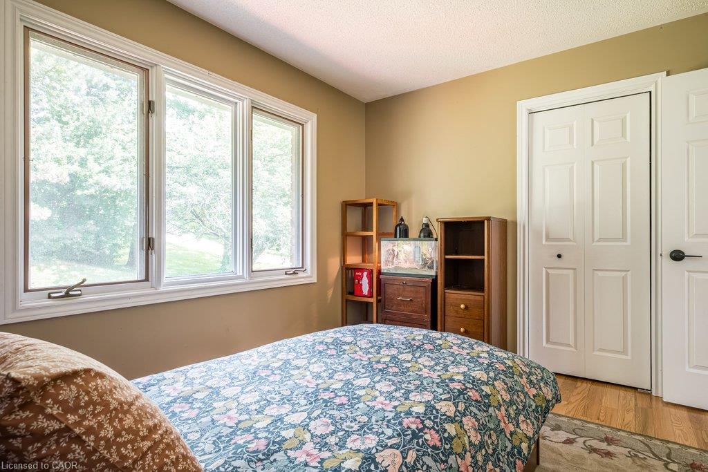 1 Kusins Court Property Photo 21