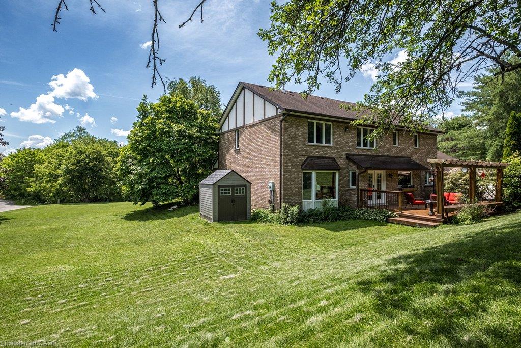 1 Kusins Court Property Photo 33