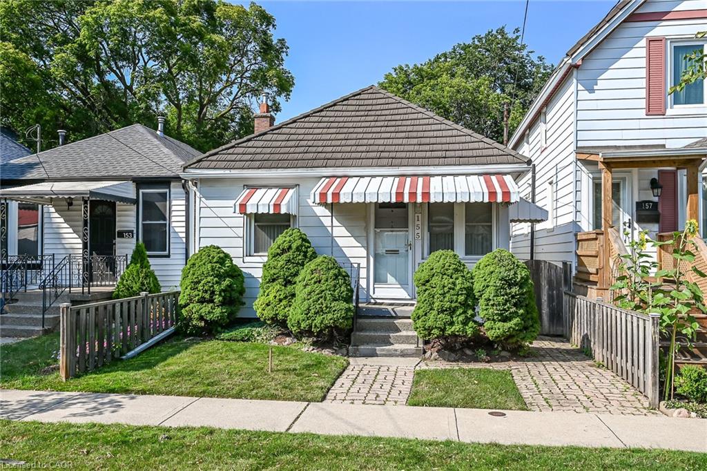 155 Newlands Avenue Property Photo 1