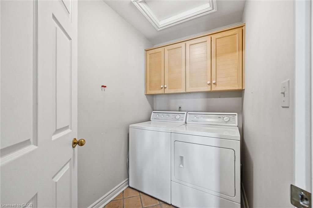 4-1095 Skyview Drive Property Photo 10
