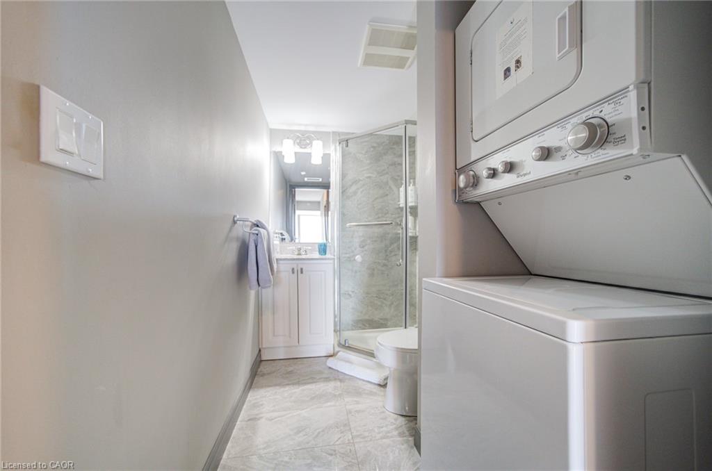 710-321 Spruce Street Property Photo 33