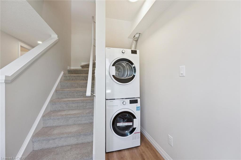 D9-410 Northfield Drive W Property Photo 15
