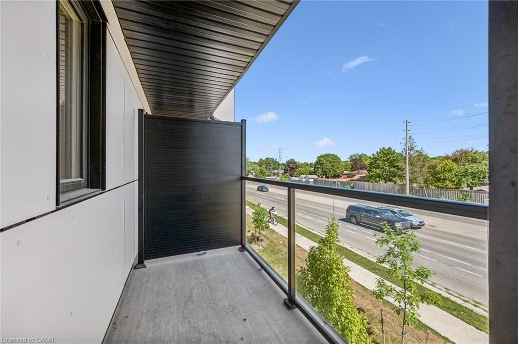 D9-410 Northfield Drive W Property Photo 20