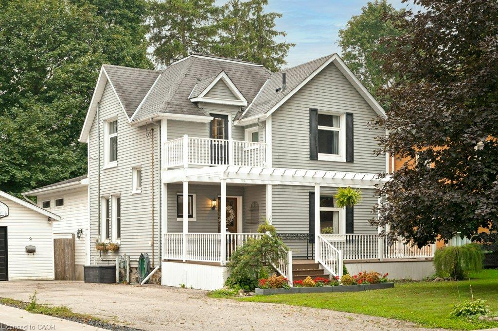 9 Park Avenue W Property Photo 7