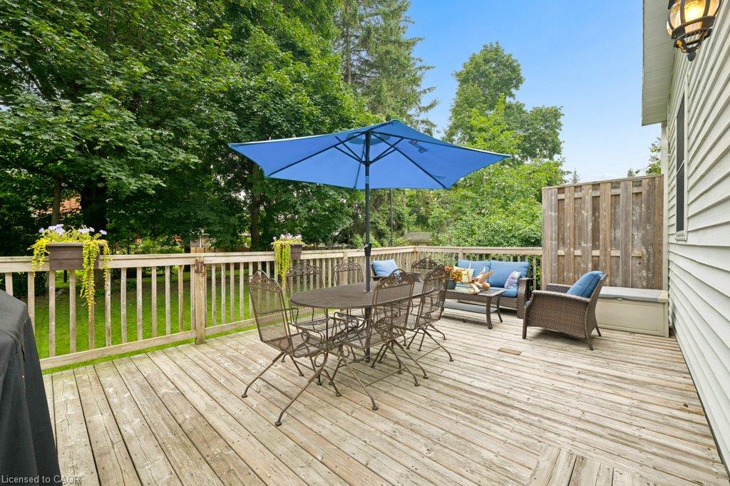 9 Park Avenue W Property Photo 43