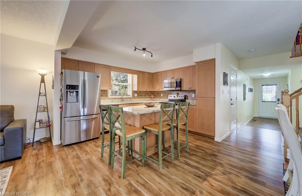 521 Snowdrop Court Property Photo 15