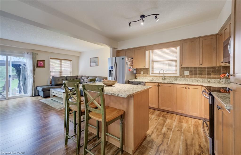 521 Snowdrop Court Property Photo 16