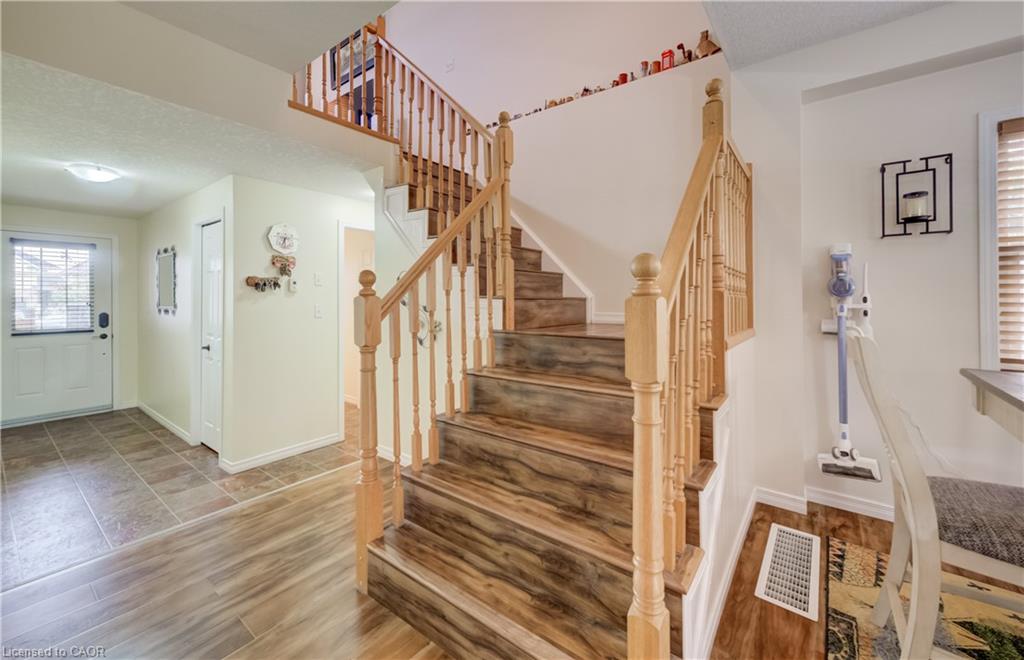 521 Snowdrop Court Property Photo 18