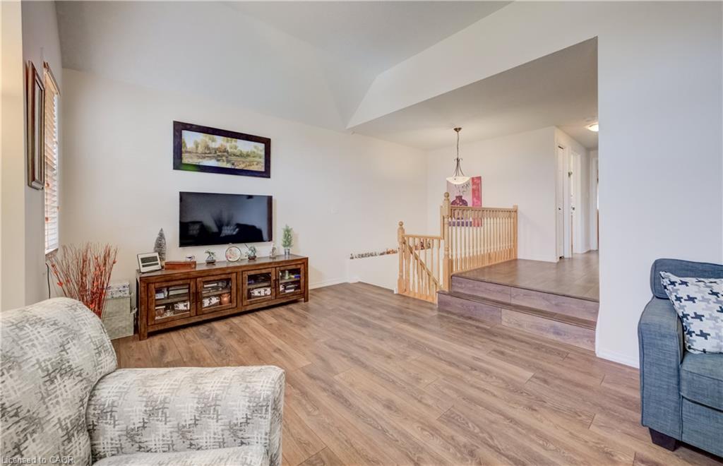 521 Snowdrop Court Property Photo 22