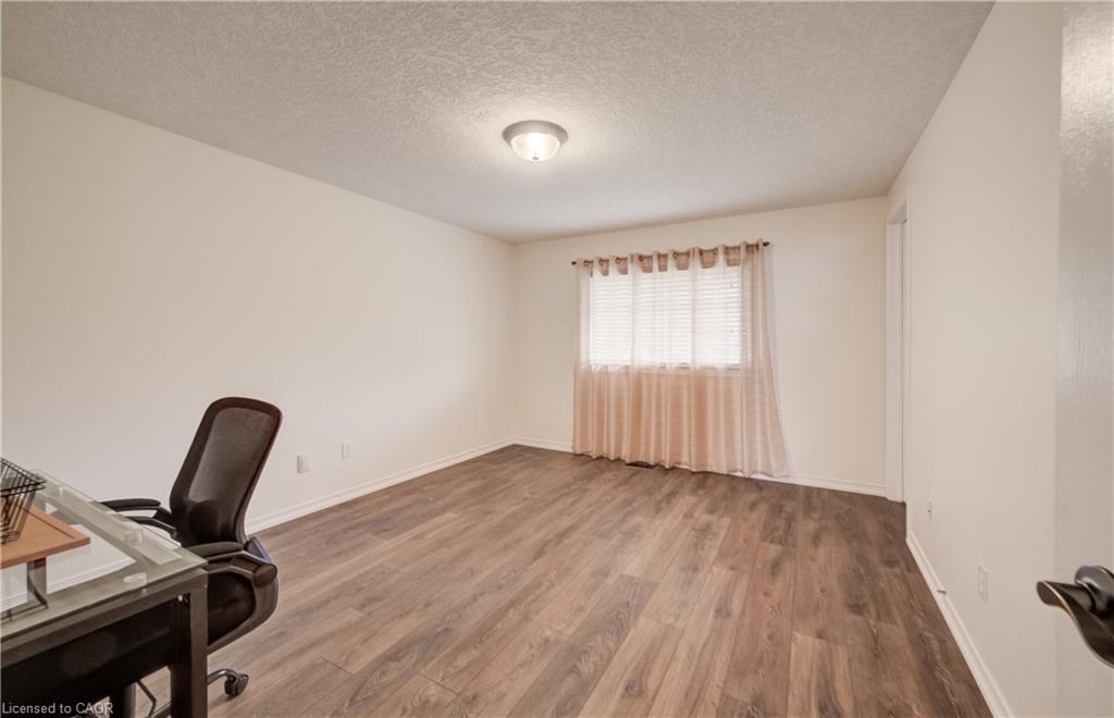 521 Snowdrop Court Property Photo 25