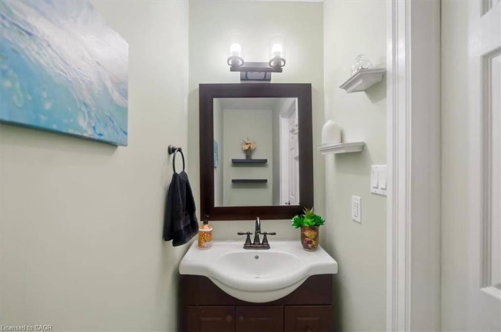 4804 John Street Property Photo 29