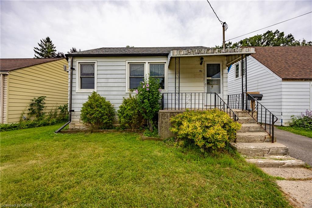 82 Salisbury Avenue Property Photo 1