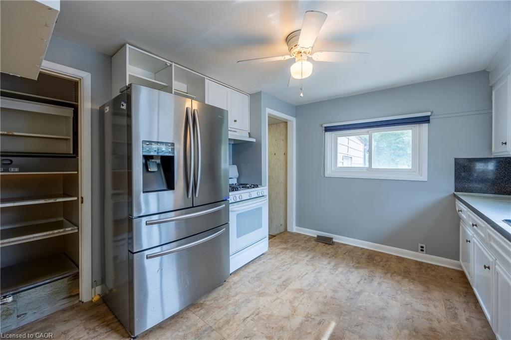 82 Salisbury Avenue Property Photo 5
