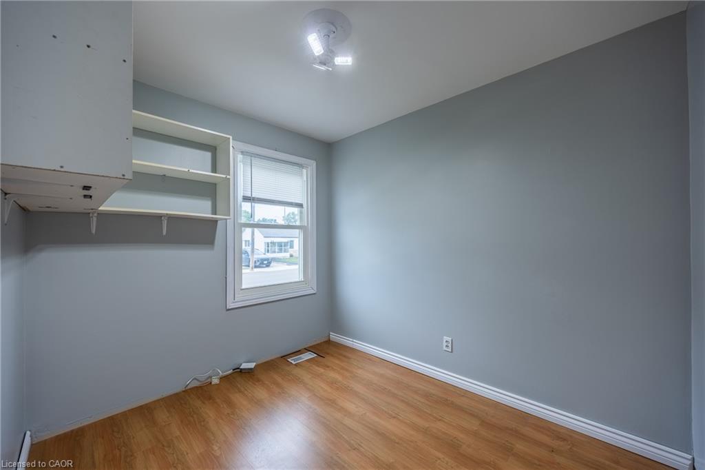 82 Salisbury Avenue Property Photo 7