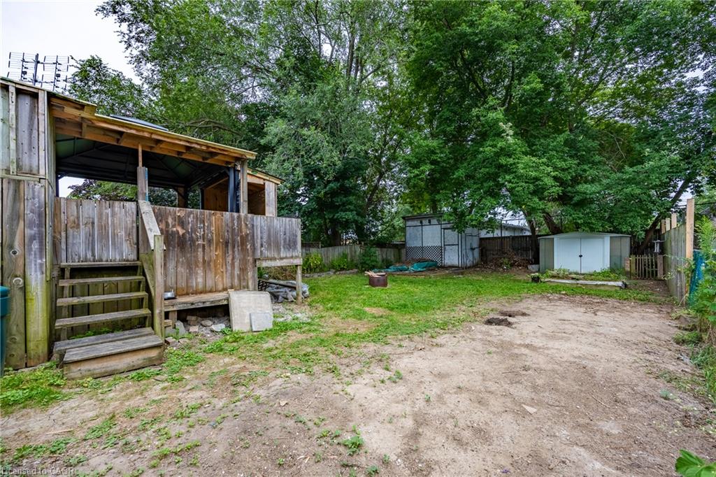 82 Salisbury Avenue Property Photo 30