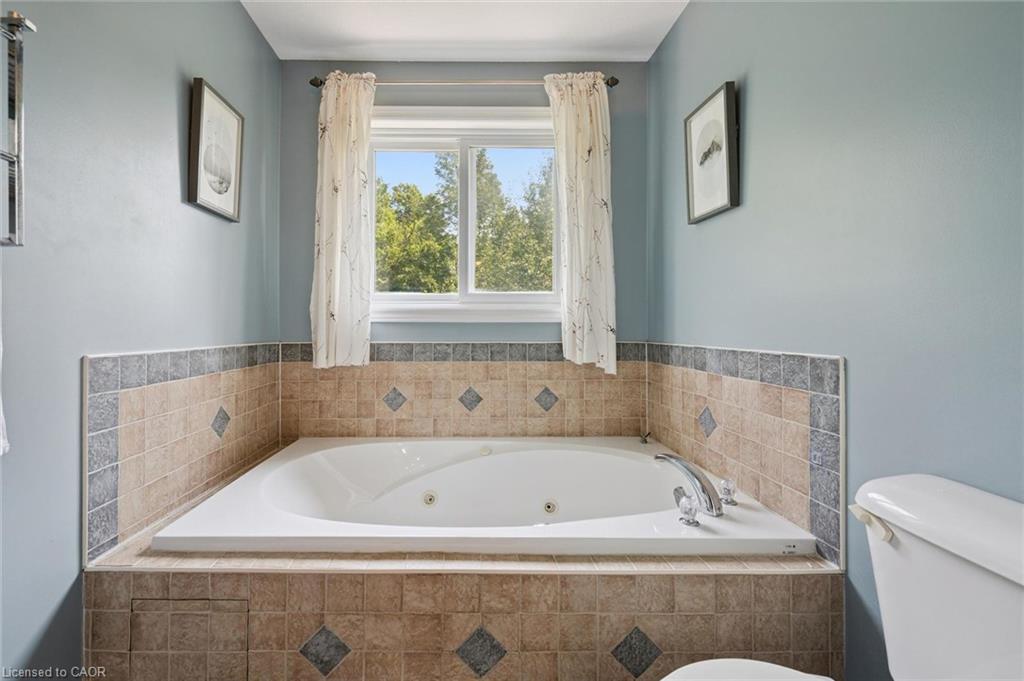 575 Violet Street Property Photo 23
