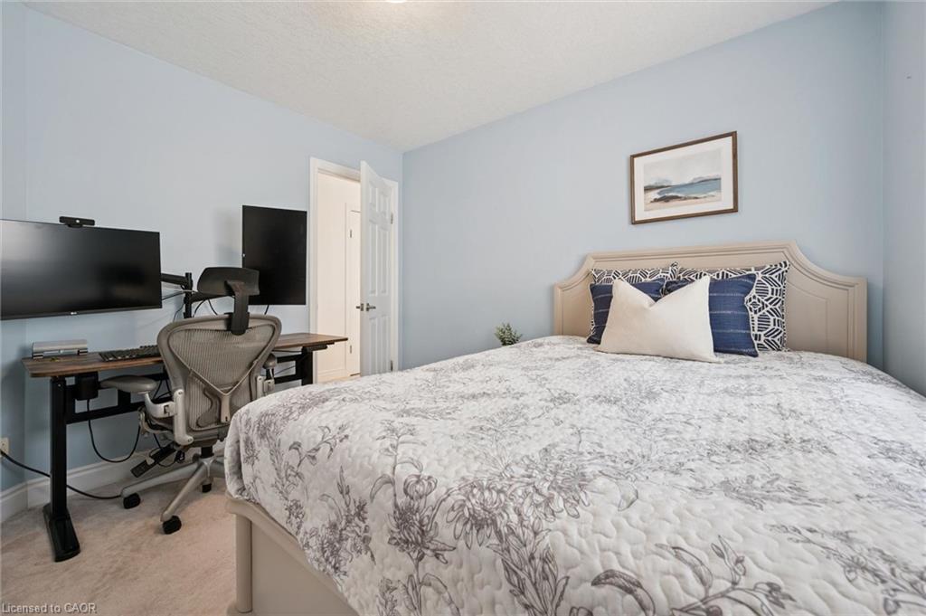 575 Violet Street Property Photo 25