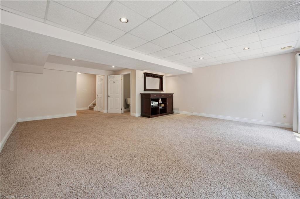 575 Violet Street Property Photo 31