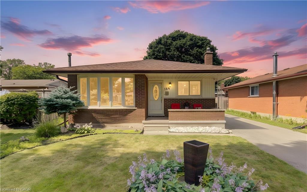 144 Holborn Drive Property Photo 1