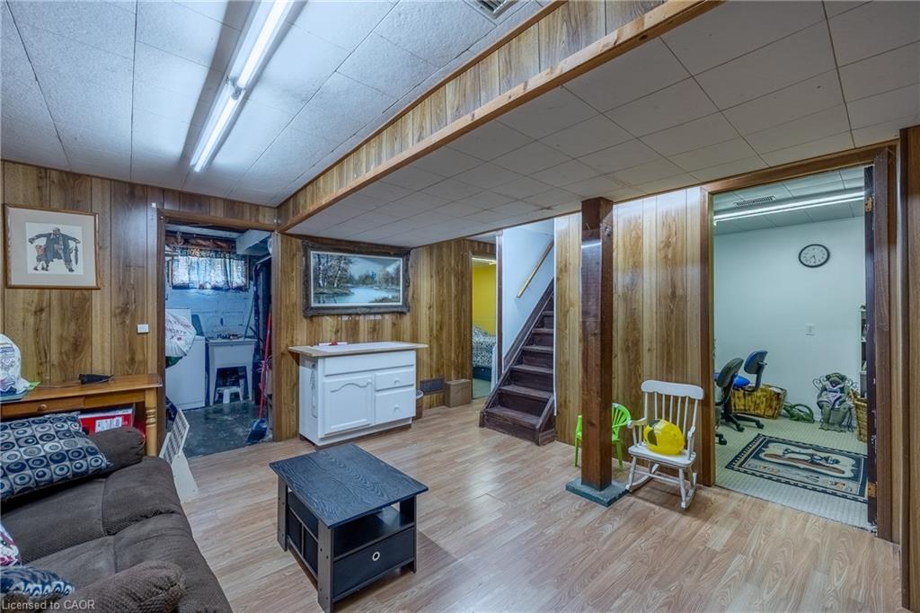 446 East Street Property Photo 17