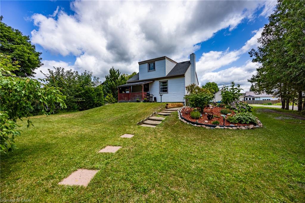 446 East Street Property Photo 27