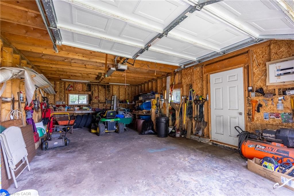446 East Street Property Photo 29