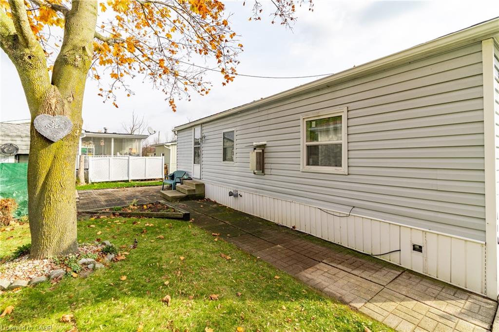 524 Poplar Place Property Photo 23