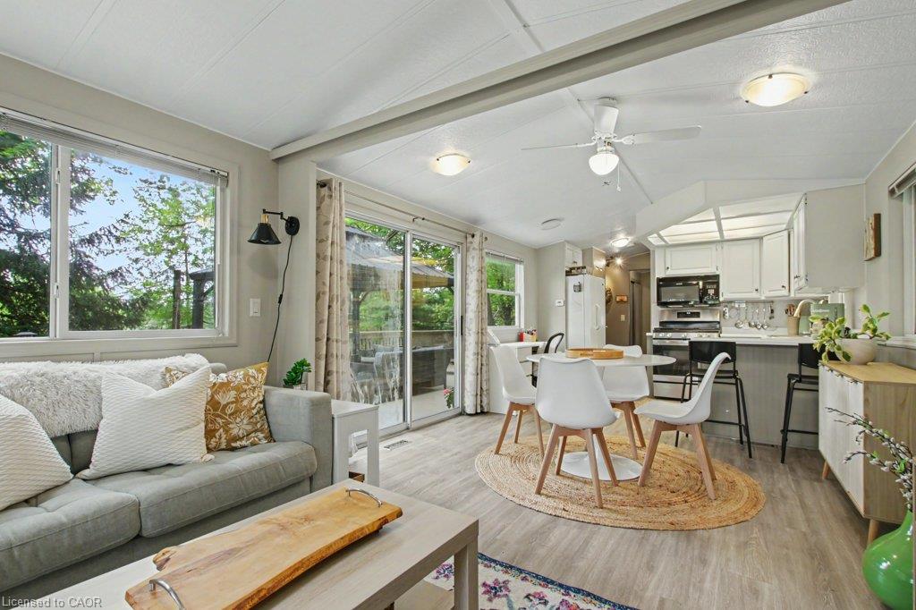 77-673 Brant-waterloo Road Property Photo 16